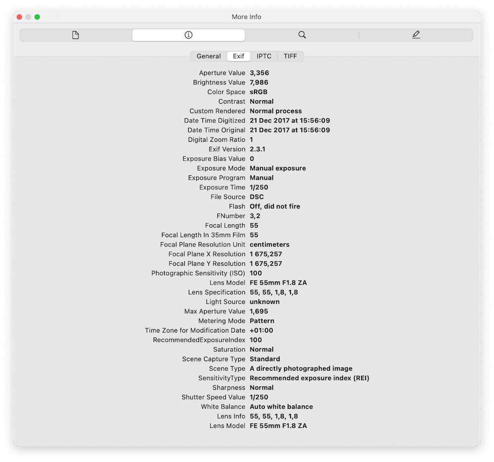 Exif Data Viewer PixelPeeper